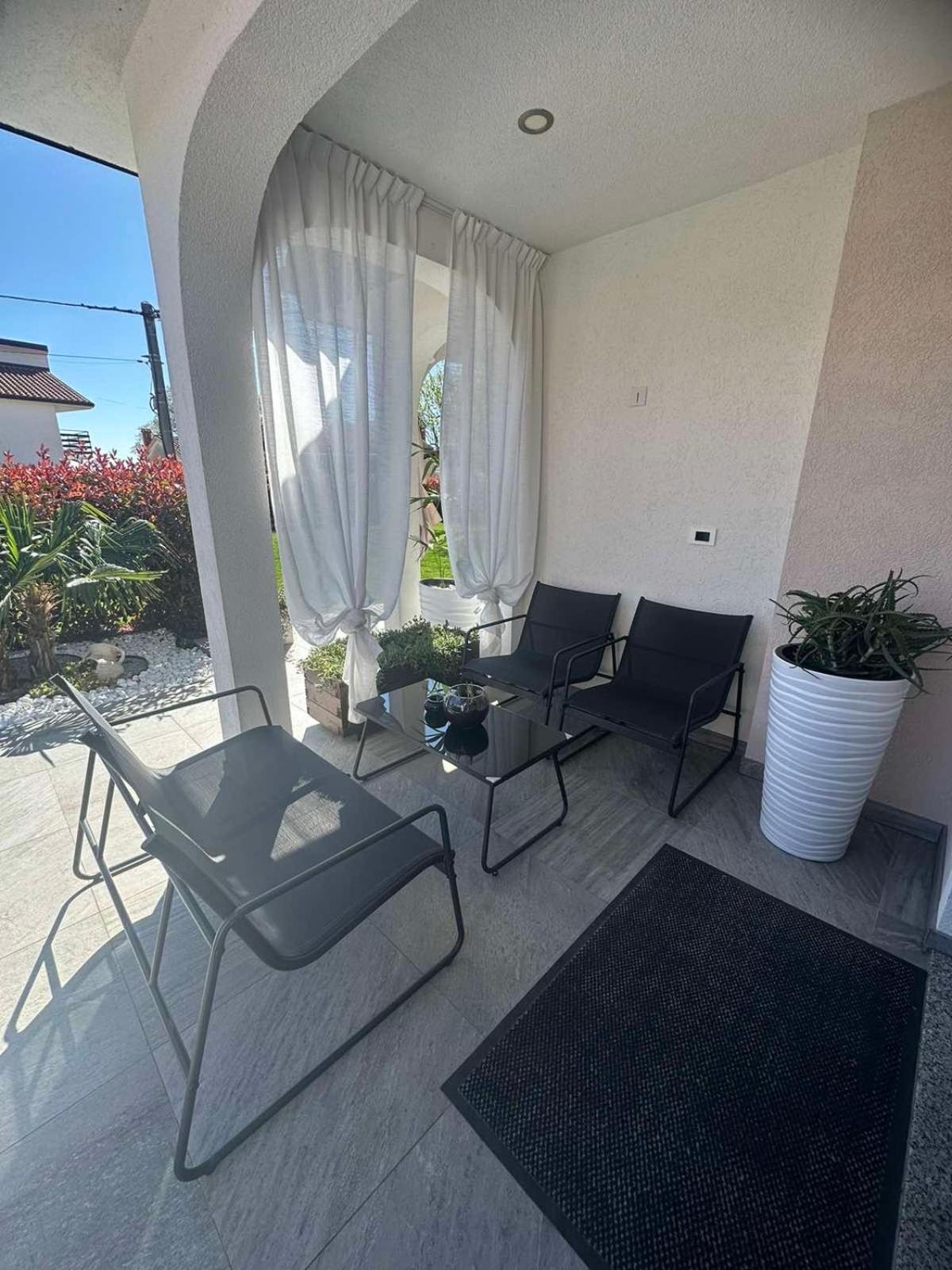 Villa Zonta Apartment Maremi With Private Jacuzzi ブイェ エクステリア 写真